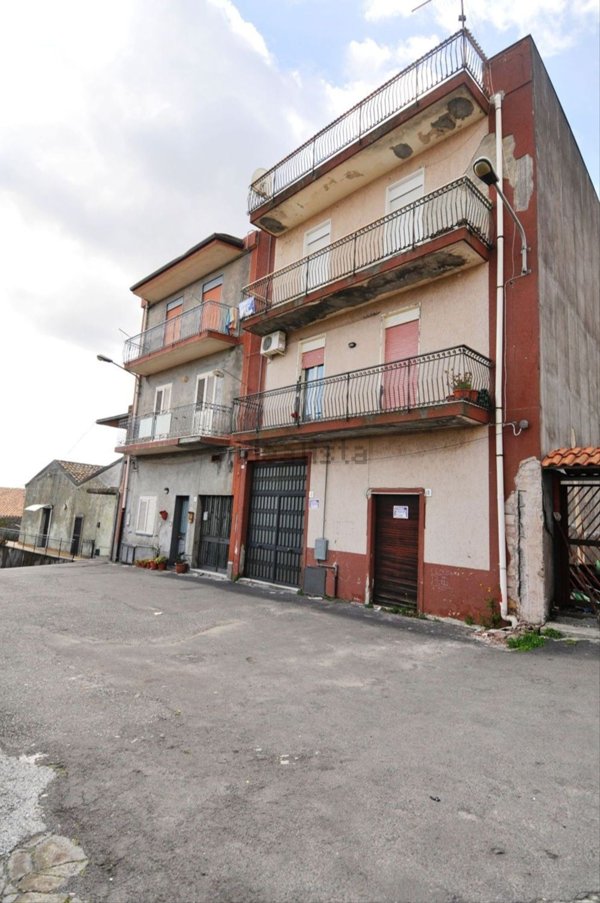 appartamento in vendita a San Pietro Clarenza