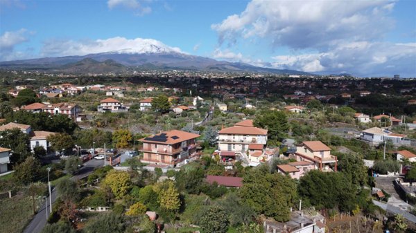 casa indipendente in vendita a San Pietro Clarenza