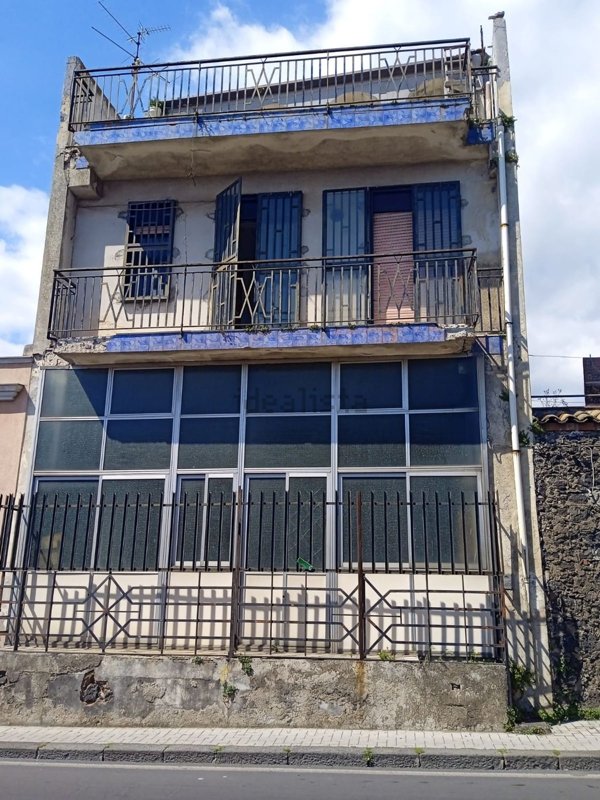 casa indipendente in vendita a San Pietro Clarenza
