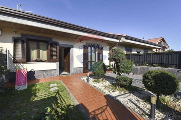 casa indipendente in vendita a San Pietro Clarenza