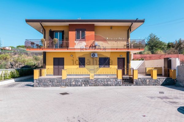 appartamento in vendita a San Pietro Clarenza