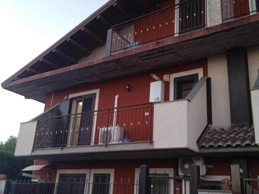 appartamento in vendita a San Pietro Clarenza