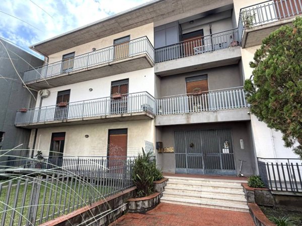 appartamento in vendita a San Pietro Clarenza