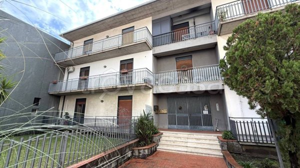 appartamento in vendita a San Pietro Clarenza