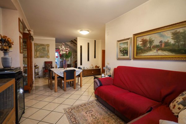 casa indipendente in vendita a San Pietro Clarenza