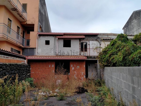 appartamento in vendita a San Pietro Clarenza