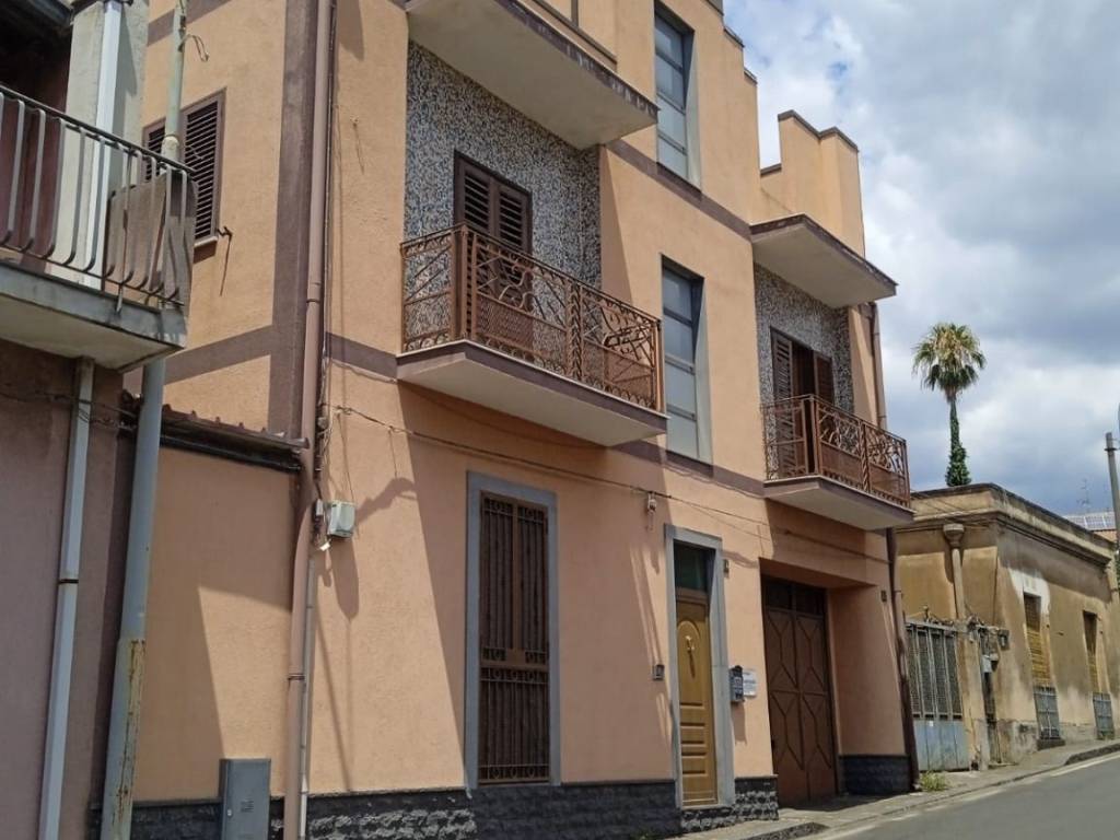 appartamento in vendita a San Pietro Clarenza