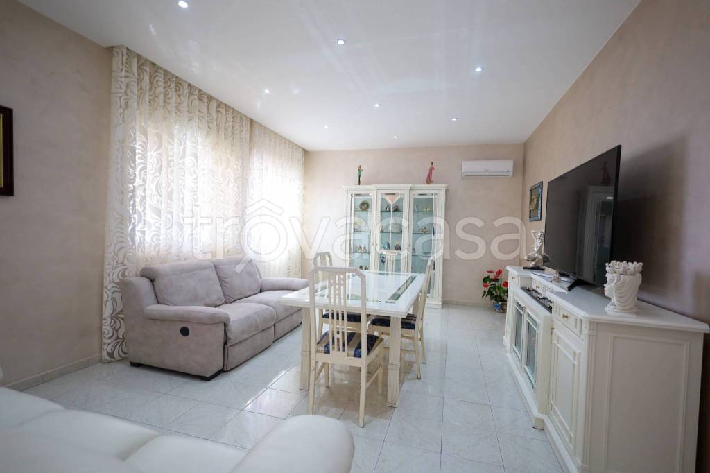 casa indipendente in vendita a San Pietro Clarenza