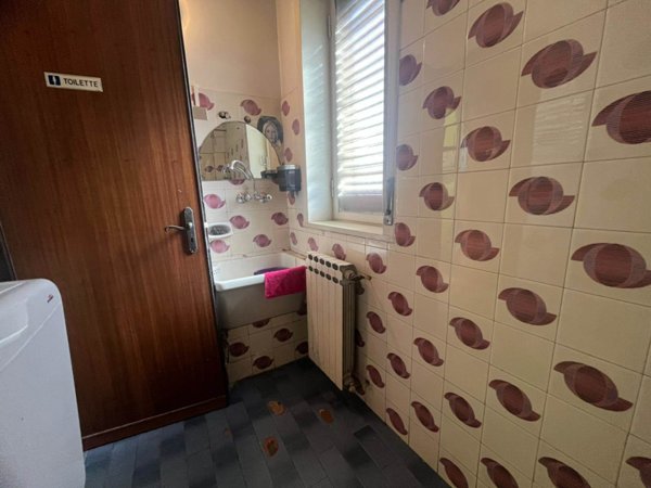 negozio in vendita a San Pietro Clarenza