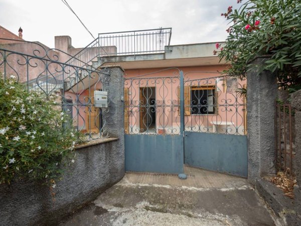 casa indipendente in vendita a San Pietro Clarenza