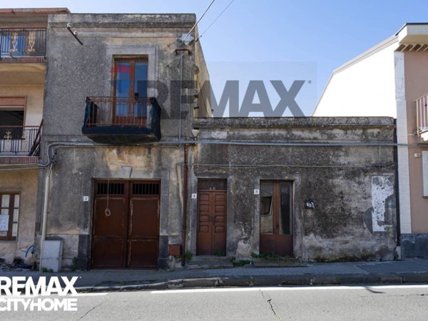 casa indipendente in vendita a San Pietro Clarenza