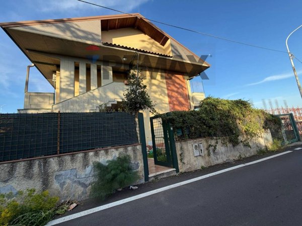 appartamento in vendita a San Pietro Clarenza