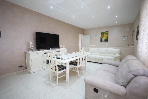 casa indipendente in vendita a San Pietro Clarenza