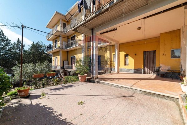 appartamento in vendita a San Pietro Clarenza