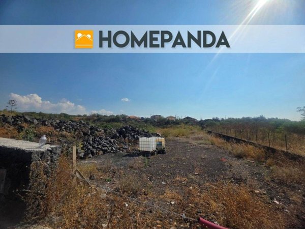 terreno in vendita a San Pietro Clarenza