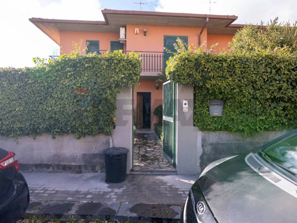 casa indipendente in vendita a San Pietro Clarenza