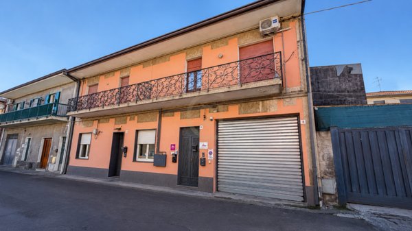 appartamento in vendita a San Pietro Clarenza