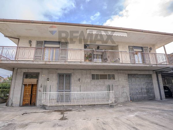 casa indipendente in vendita a San Pietro Clarenza
