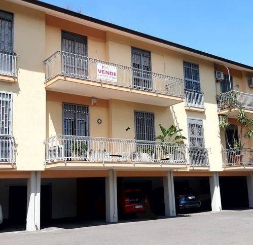 appartamento in vendita a Sant'Agata li Battiati