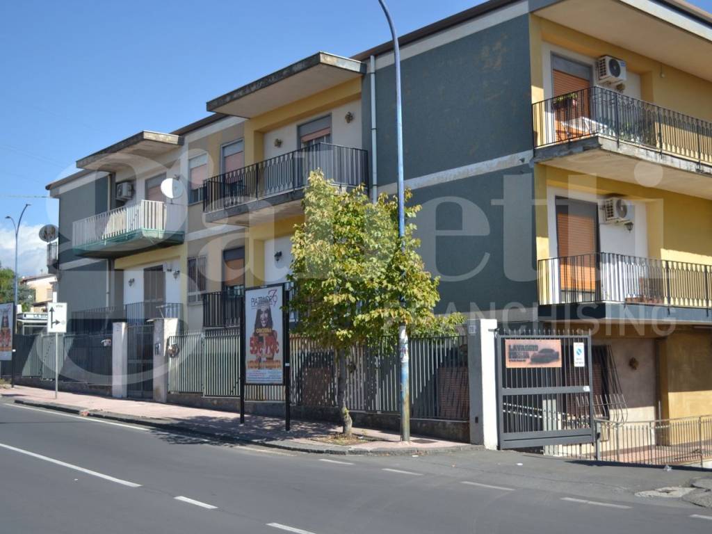 appartamento in vendita a Sant'Agata li Battiati