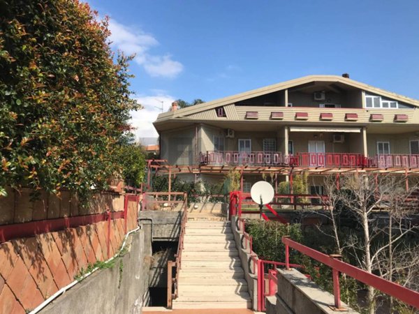 casa indipendente in vendita a Sant'Agata li Battiati