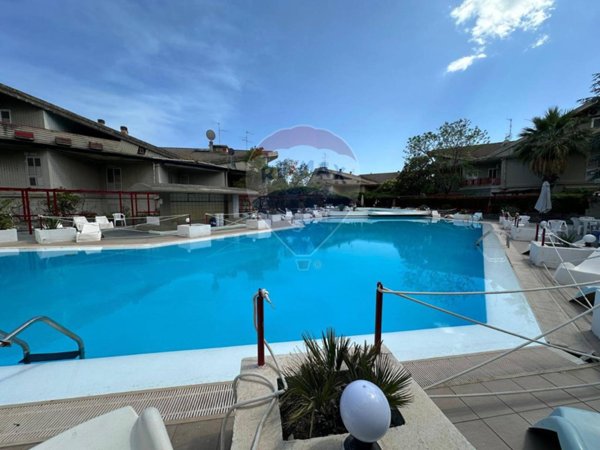 casa indipendente in vendita a Sant'Agata li Battiati
