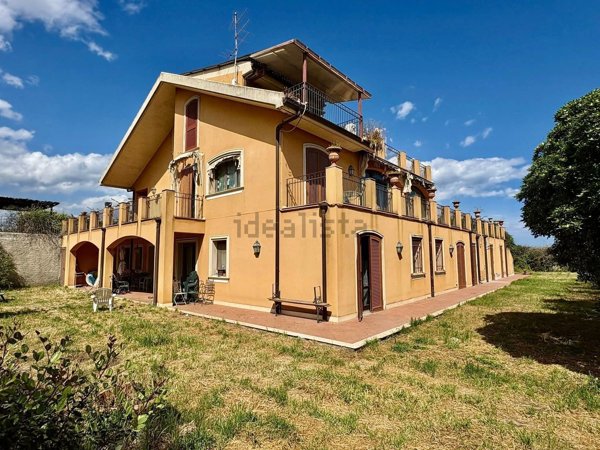 casa indipendente in vendita a Sant'Agata li Battiati