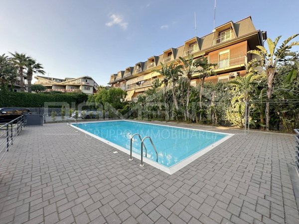 appartamento in vendita a Sant'Agata li Battiati