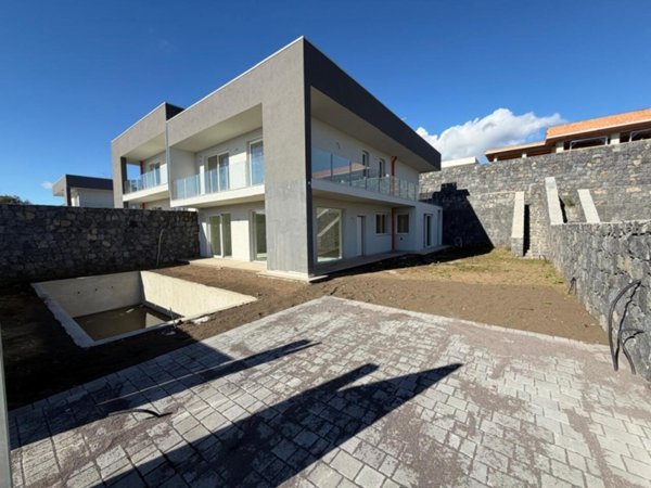 casa indipendente in vendita a Sant'Agata li Battiati