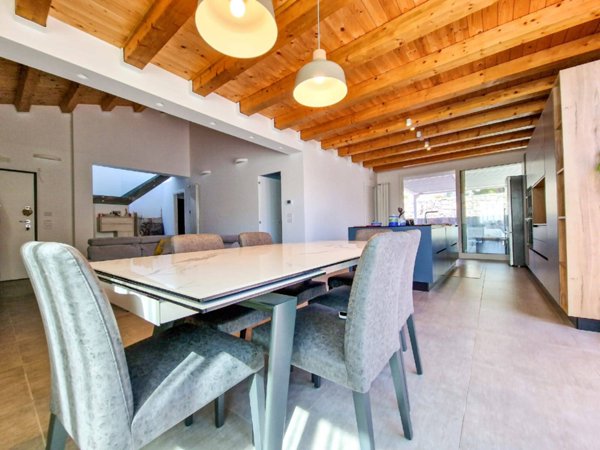 casa indipendente in vendita a Sant'Agata li Battiati