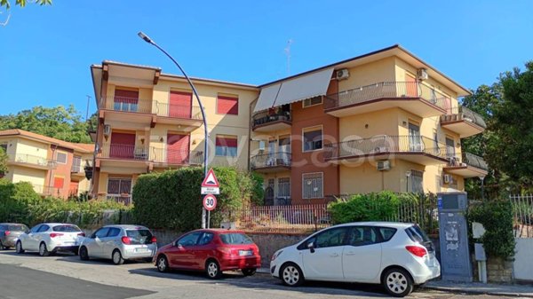 appartamento in vendita a Sant'Agata li Battiati