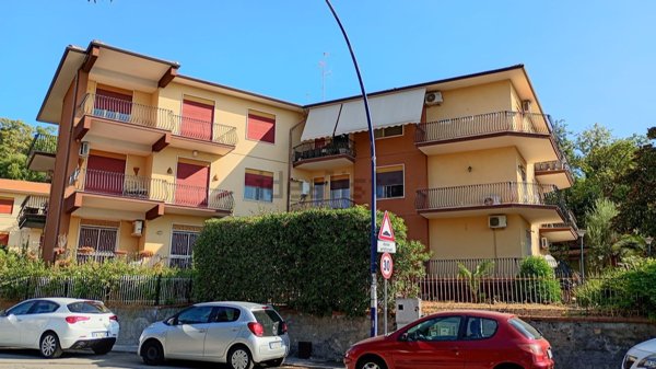 appartamento in vendita a Sant'Agata li Battiati