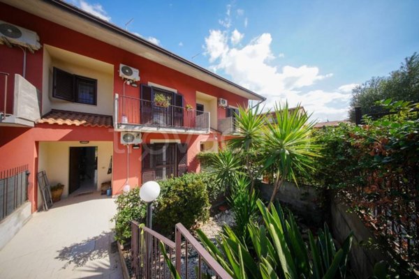 casa indipendente in vendita a Sant'Agata li Battiati