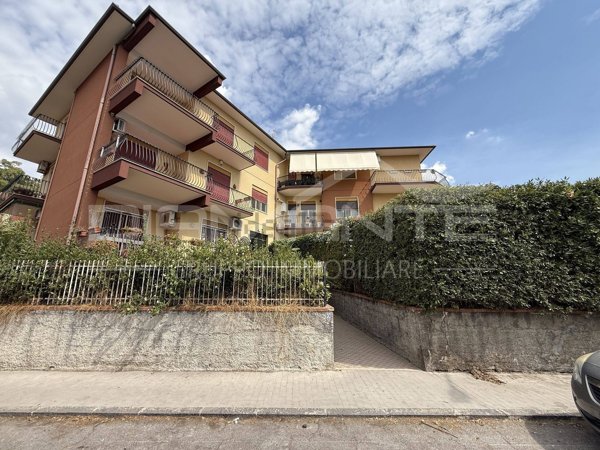 appartamento in vendita a Sant'Agata li Battiati