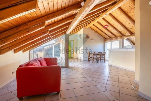 appartamento in vendita a Sant'Agata li Battiati