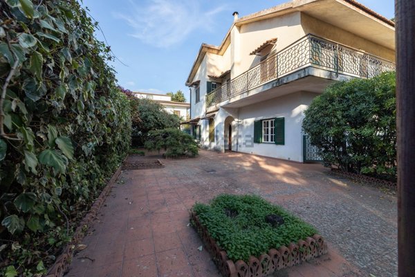 casa indipendente in vendita a Sant'Agata li Battiati