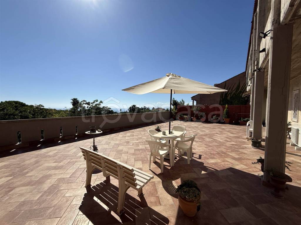 appartamento in vendita a Sant'Agata li Battiati