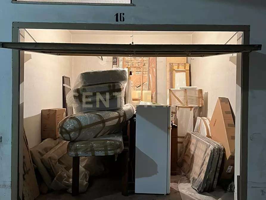 negozio in vendita a Sant'Agata li Battiati