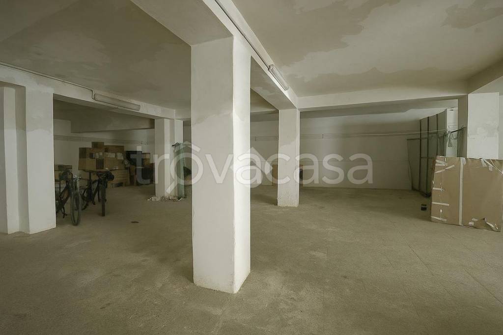 negozio in vendita a Sant'Agata li Battiati