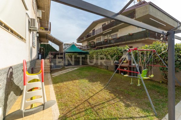 casa indipendente in vendita a Sant'Agata li Battiati