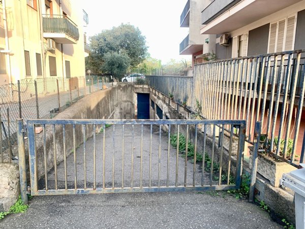 ufficio in vendita a Sant'Agata li Battiati