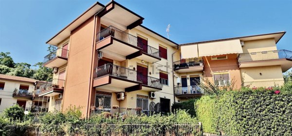 appartamento in vendita a Sant'Agata li Battiati