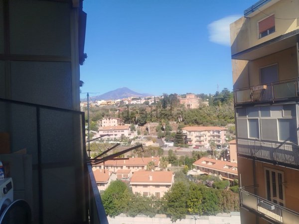 appartamento in vendita a Sant'Agata li Battiati