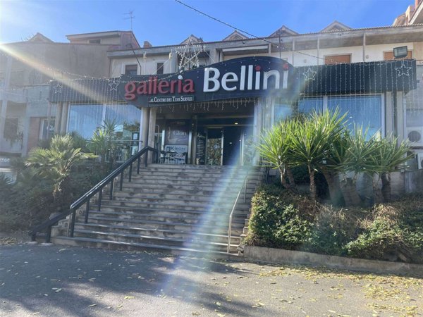 negozio in vendita a Sant'Agata li Battiati