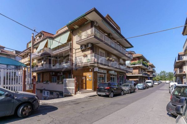 casa indipendente in vendita a Sant'Agata li Battiati