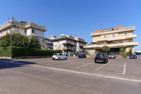 ufficio in vendita a Sant'Agata li Battiati