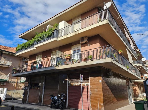 appartamento in vendita a Sant'Agata li Battiati