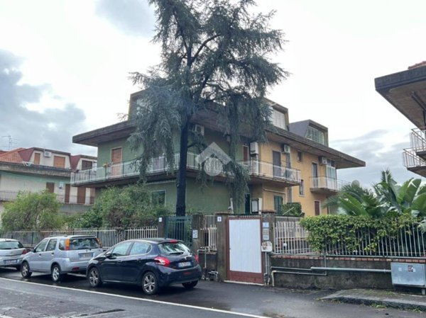 appartamento in vendita a Sant'Agata li Battiati