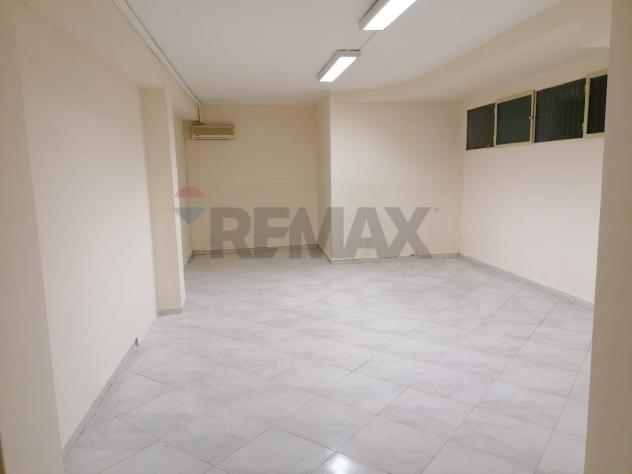 negozio in vendita a Sant'Agata li Battiati