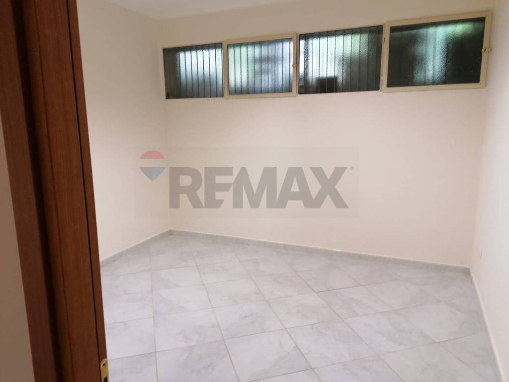 negozio in vendita a Sant'Agata li Battiati